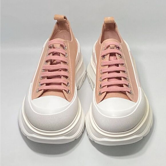 Alexander McQueen Tread Slick Sneakers size 40 - Picture 3 of 12